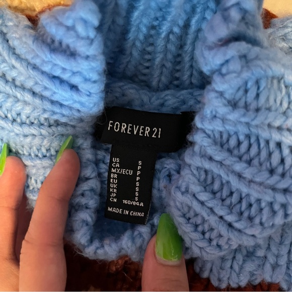 Forever 21 Blue Maroon & Cream Knit Sweater Size Small - Picture 3 of 4